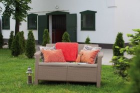 Диван пластиковый Корфу (Corfu love seat) капучино - песок в Североуральске - severouralsk.ok-mebel.com | фото 3