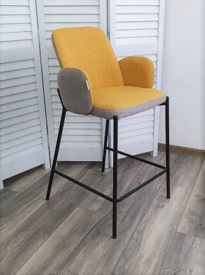 Полубарный стул NYX (H=65cm) VF106 желтый / VF120 серый М-City в Североуральске - severouralsk.ok-mebel.com | фото 1